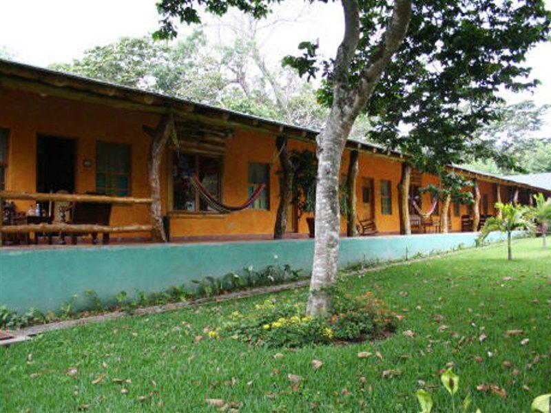 Hotel Santa Leticia Apaneca Exterior photo